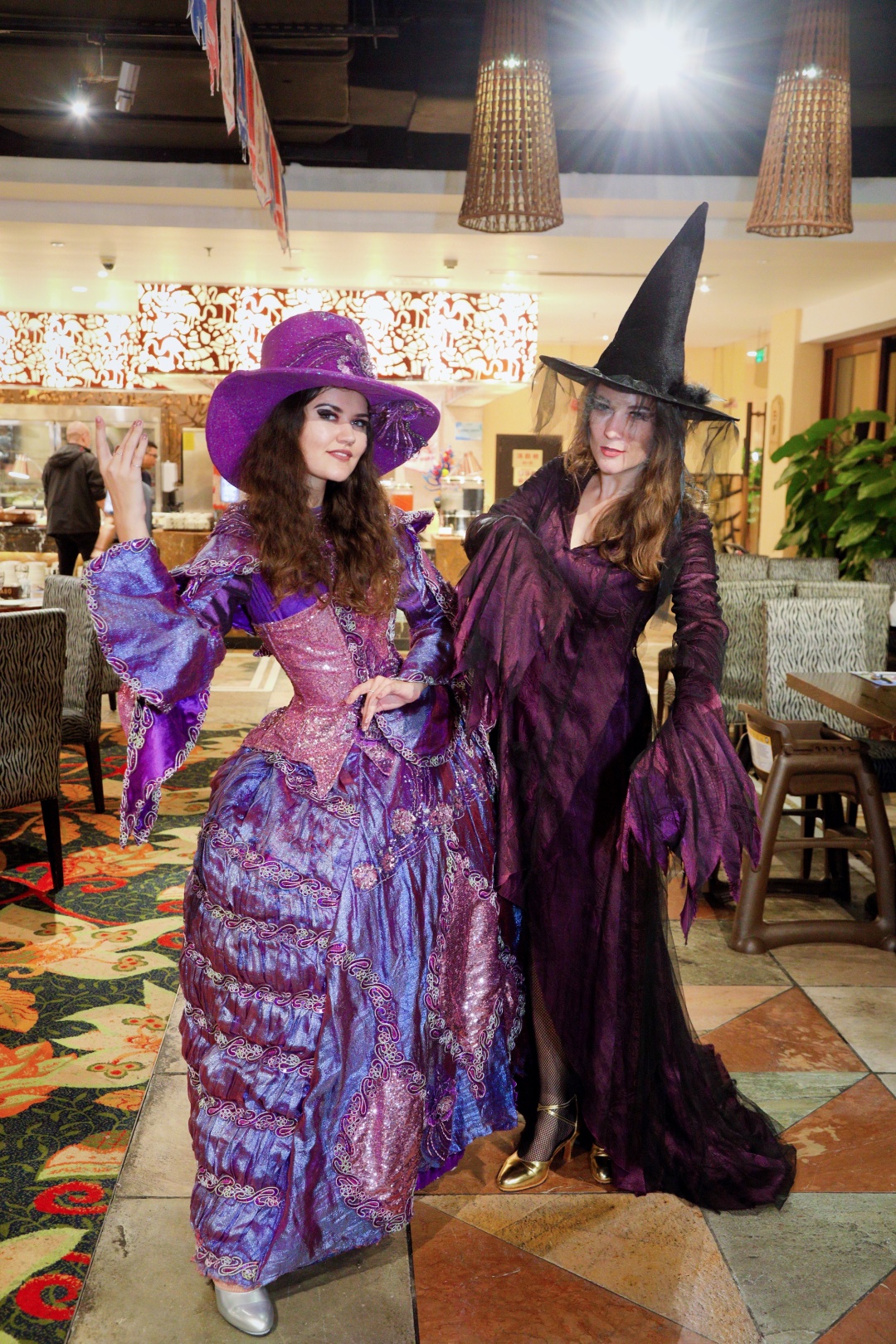 万圣节想搞搞新意思？来长隆酒店白虎自助餐厅