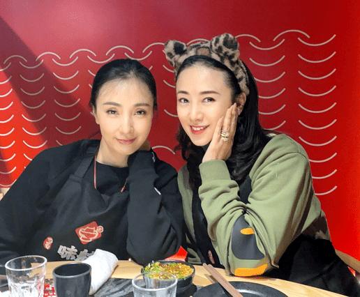 翁虹为什么嫁给了黑泽明,翁虹为何嫁给杨振宁