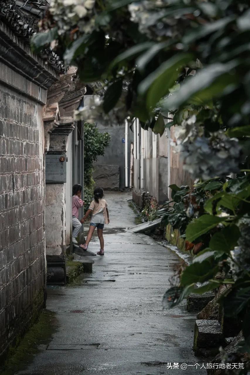 这座被央视挖掘的江南小城，比乌镇古朴，比苏杭好吃