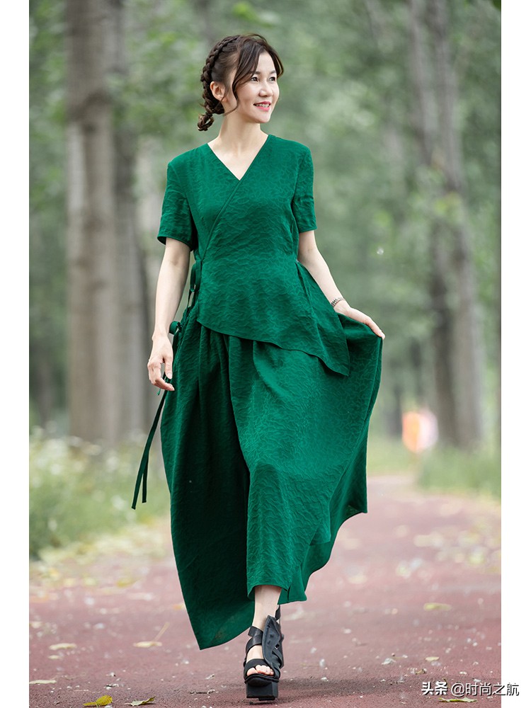 时髦又高级感十足的连衣裙美爆了,特别好看的时尚连衣裙