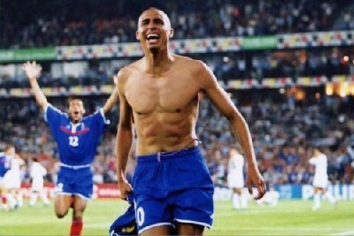 97年足坛顶级前锋,用数据解读世界