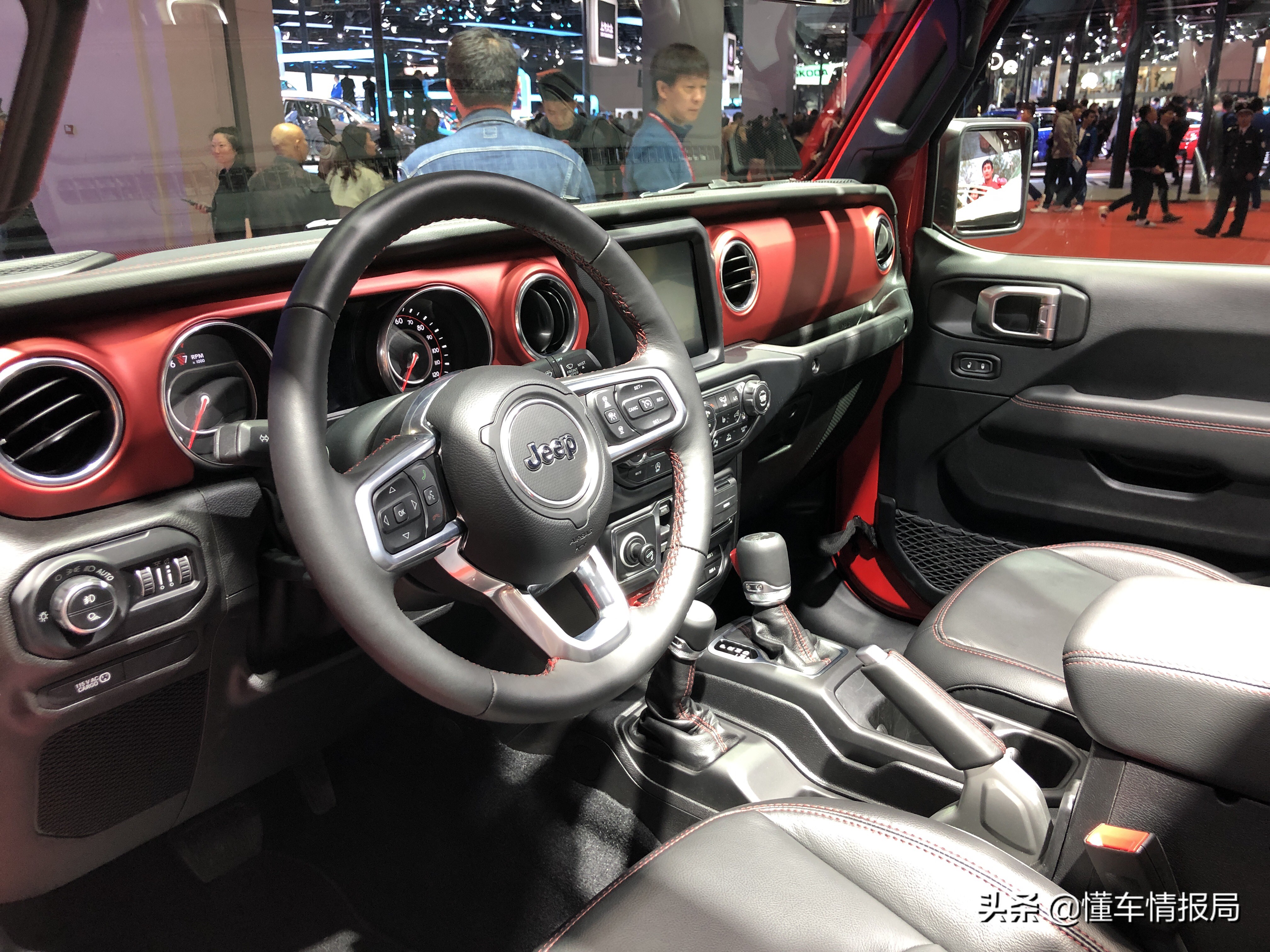 jeep角斗士皮卡最新价格,2022款全新jeep皮卡