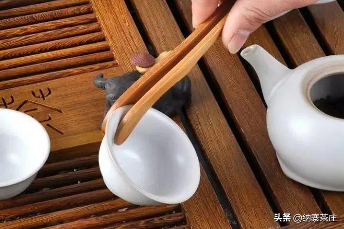 茶台上的工具使用方法,茶桌常用器具大全
