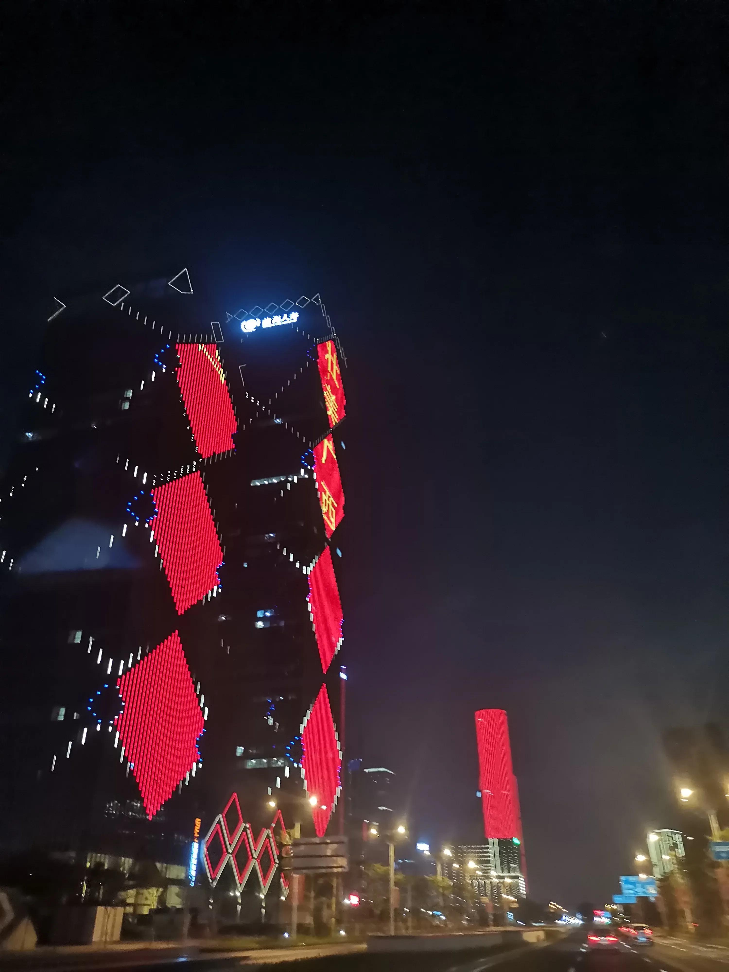 走进体育领略文化魅力,南宁体育中心足球比赛