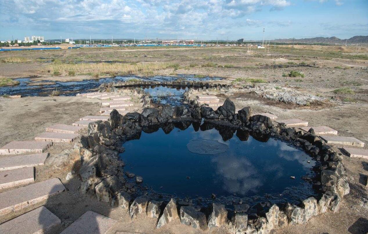 瑗挎柟淇′话鍗辨満,澶嶄粐鑰呰仈鐩熷浠囩編鍒╁潥