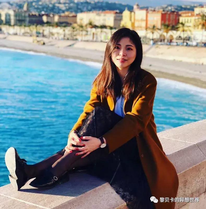 她们说穿过最满意的一件大衣，是这件！