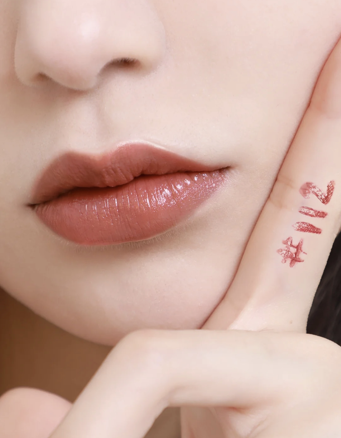 女人应该拥有的六支口红色号,什么色号口红显气质