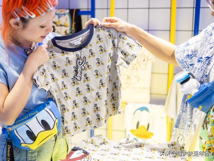 比较有名的国产服装品牌,国产女士服装品牌排行榜