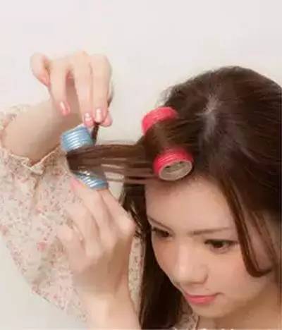 今年流行的侧编发,减龄全编发型