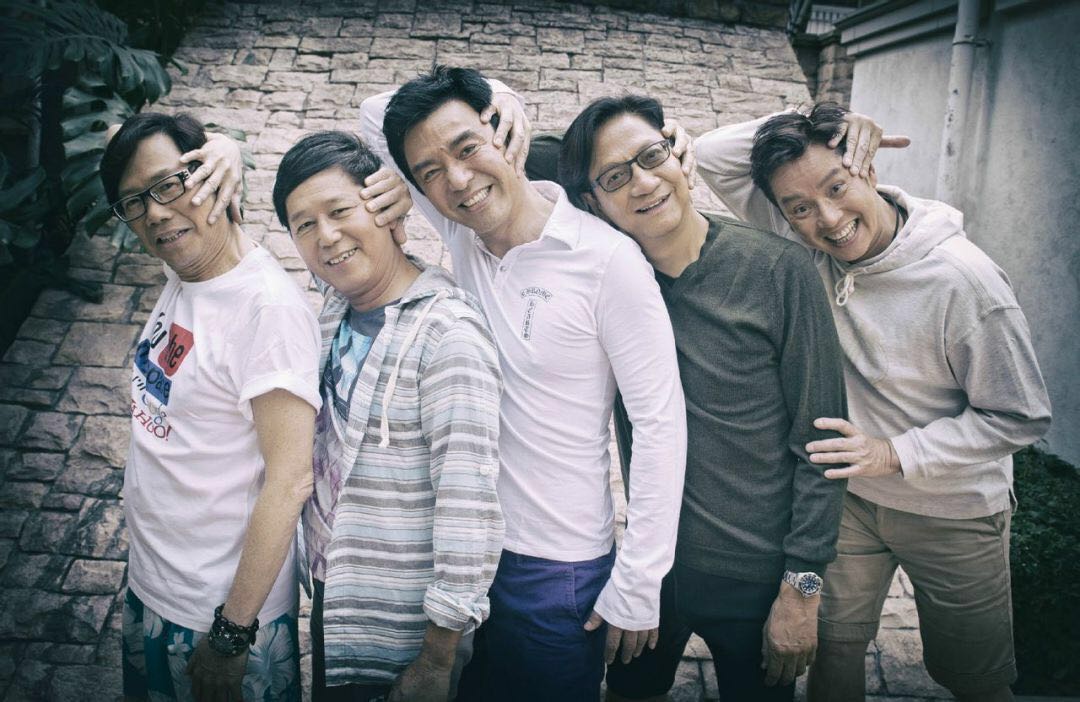 钟镇涛和章小蕙结婚10年负债2.5亿，为何和范姜在一起4年就上岸了