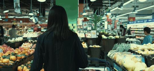 其实超市就是最懂生活的地方,超市就是市井文化