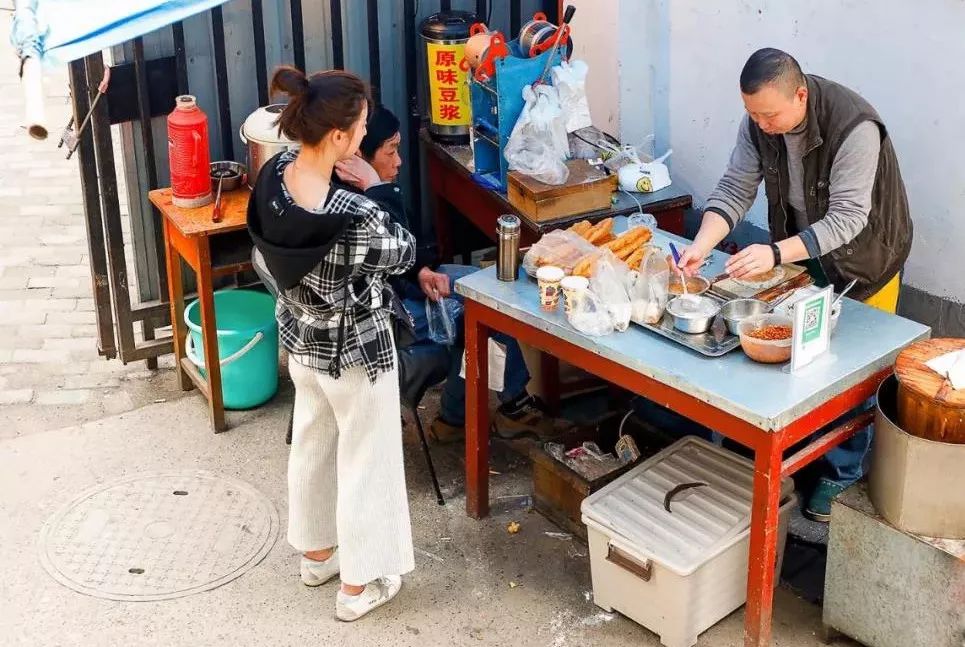 武汉人，等摘下口罩，我们一起去吃这50家店好吗？