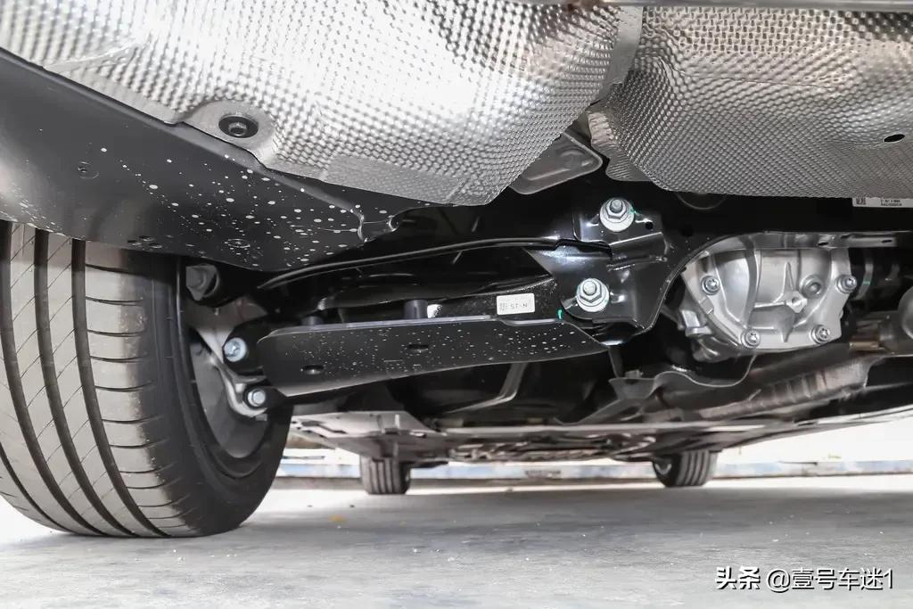 宝马2.0t发动机高功率和低功率,宝马2.0t与奥迪2.0t谁发动机好