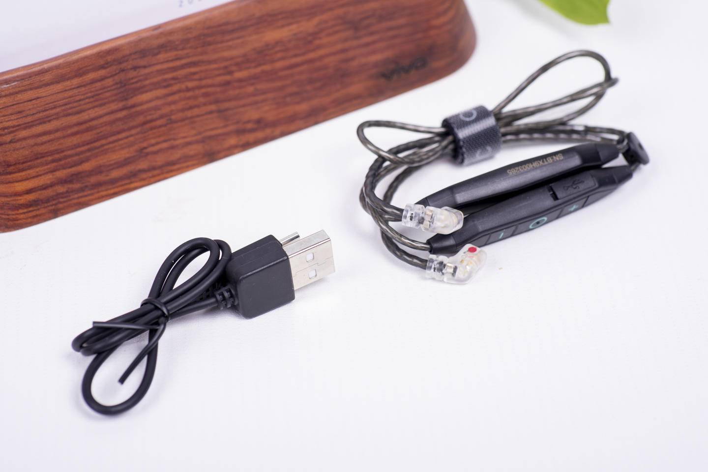 qdc天王星高端耳机评测,qdcmagicsolo和天王星