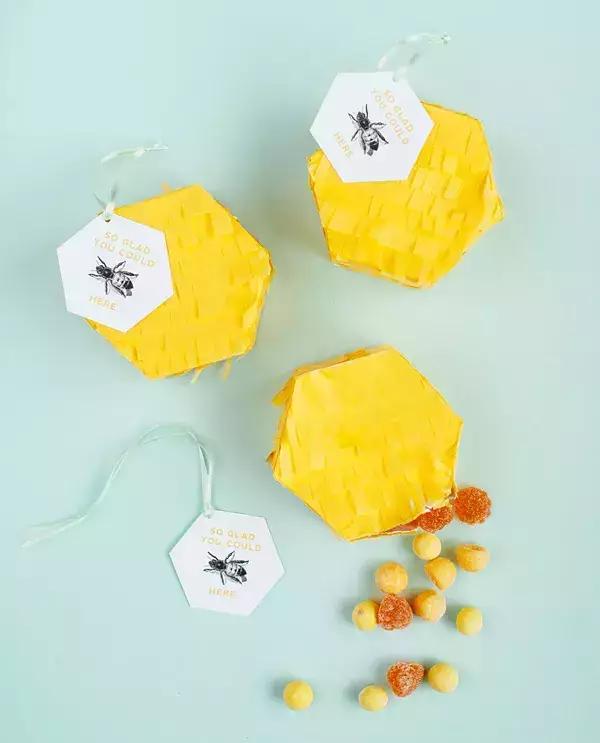 幼儿园废品手工服装制作大全创意,中国传统节日幼儿园挂饰创意手工