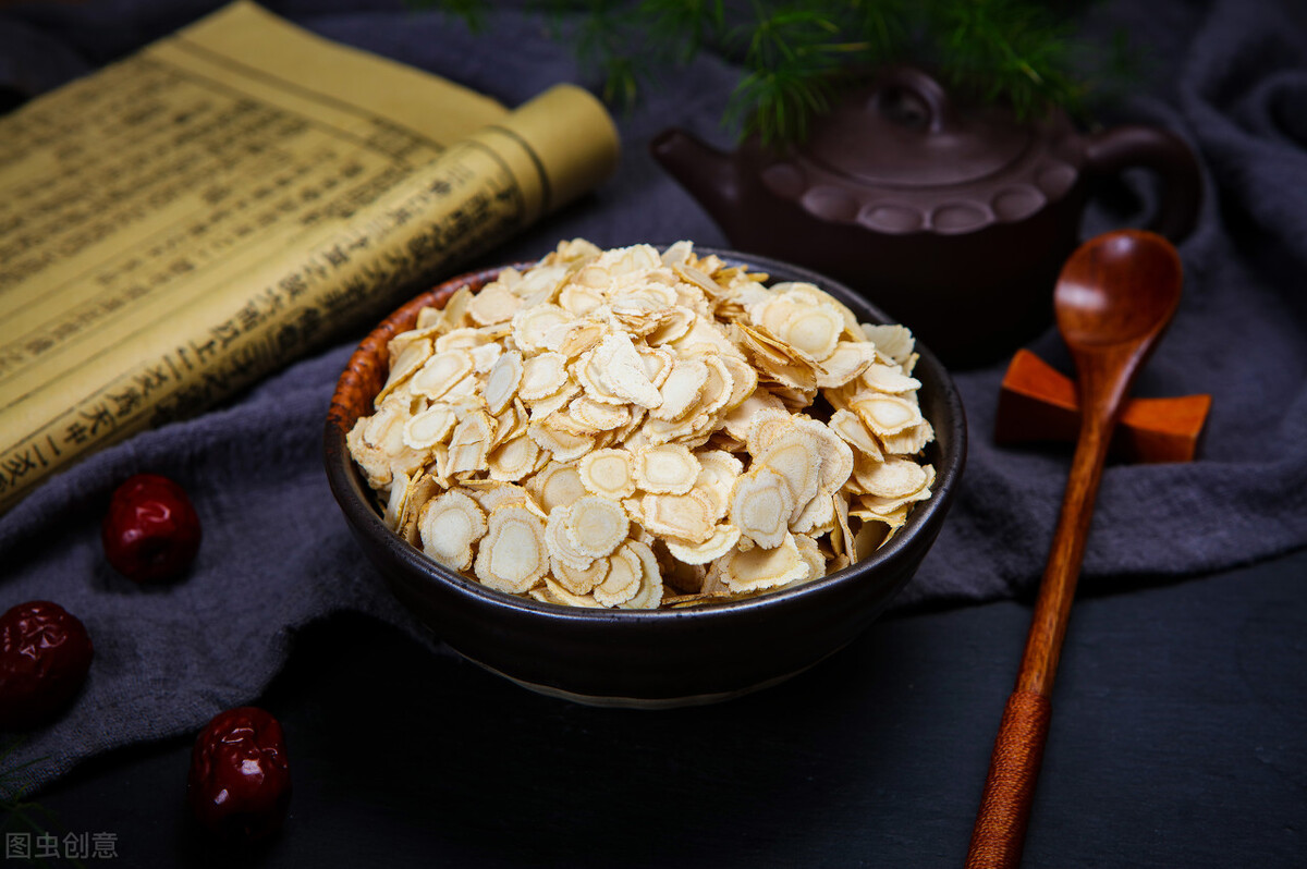 养肝护肝吃什么食物泡茶喝,哪几种东西搭配泡水护肝养肝