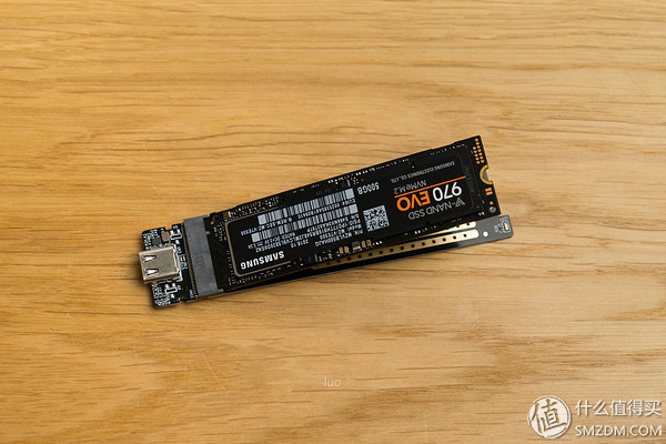 奥睿科M.2NVMe固态硬盘盒,移动固态硬盘盒评测奥睿科