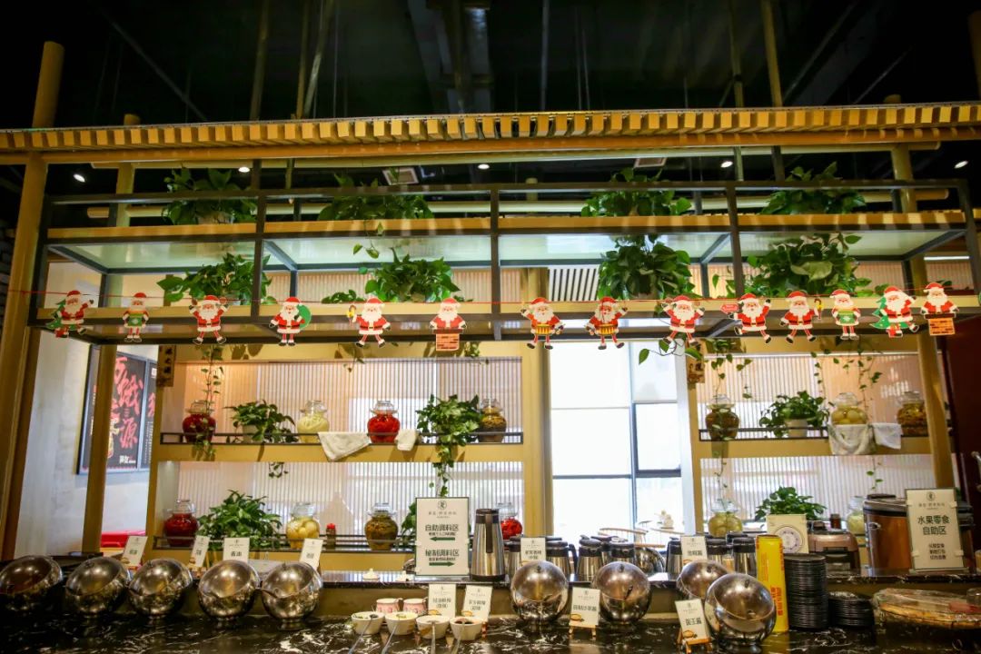 7月新鲜笋炖鸡怎么炖最好吃,天目山鲜笋炖鸡