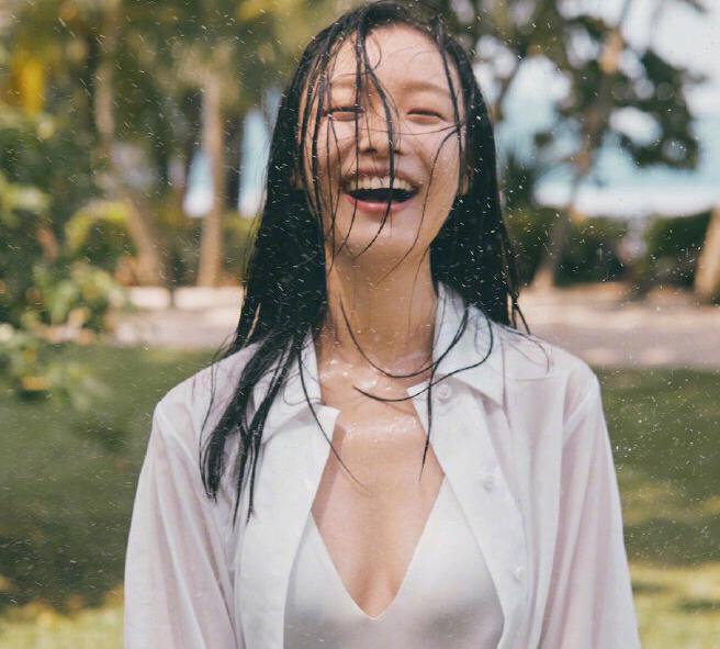 倪妮连体连衣裤,倪妮吊带连身裙