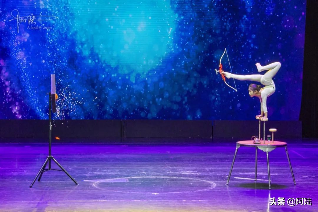 杭州杂技团表演视频,杂技演出杭州