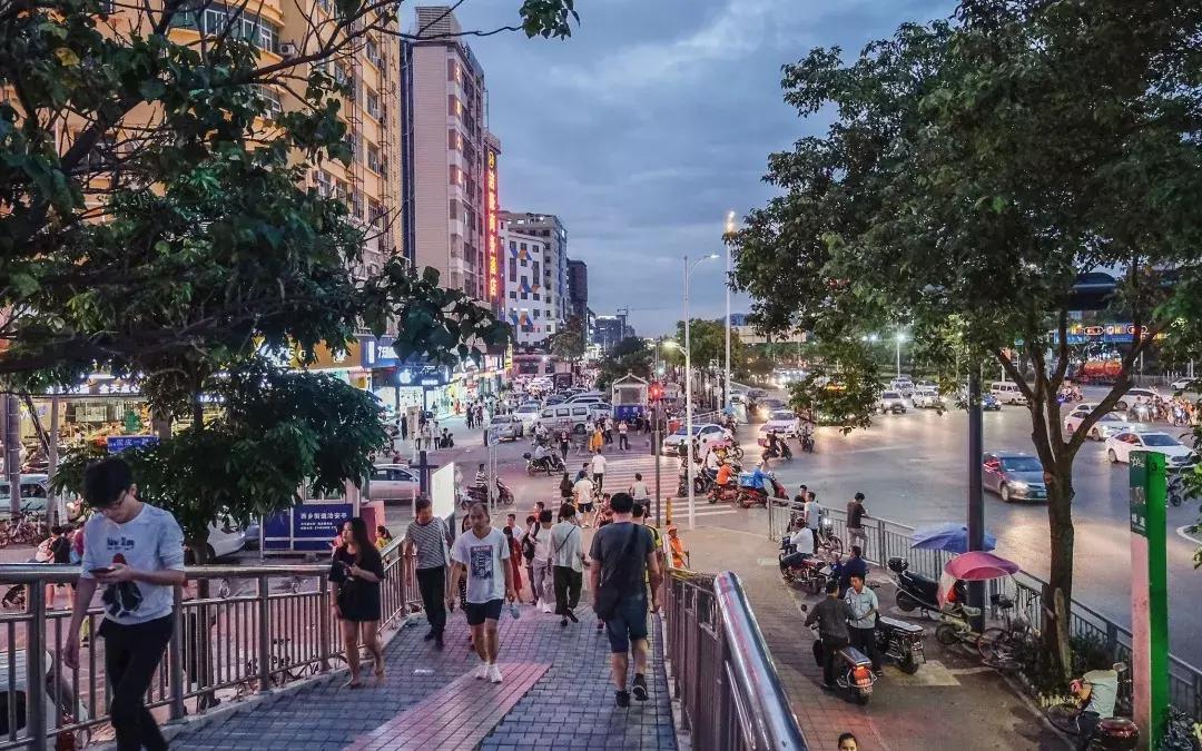 鍥烘垗杩欓噷鍝噷鏈夊ソ鐜╃殑,鍥烘垗鐮佸ご杩欓噷娴蜂笂鏄粈涔堟ˉ