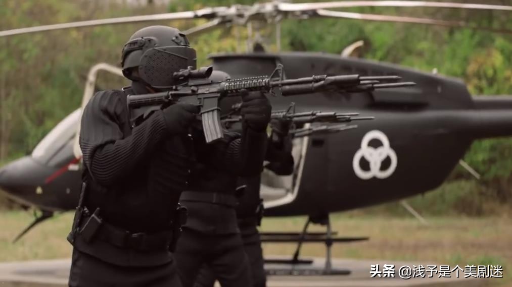 行尸走肉衍生剧瑞克为什么断手,行尸走肉第十一季瑞克