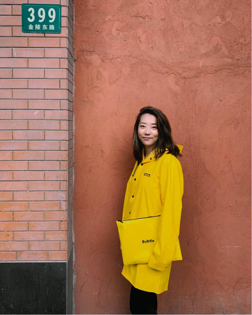 高街潮牌穿搭高级感,香港潮牌中性穿搭