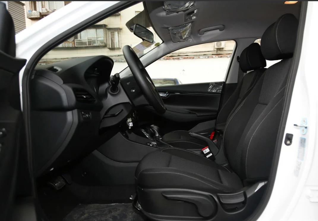 悦动2022款手动挡三大件及油耗,现代悦动皮实耐用省油