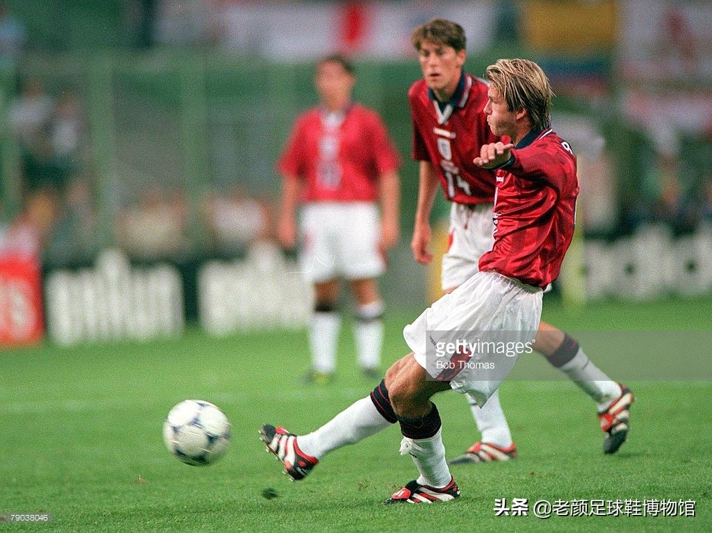 贝克汉姆一球成名穿的居然是别人的鞋,adidas神来之笔签约万人迷