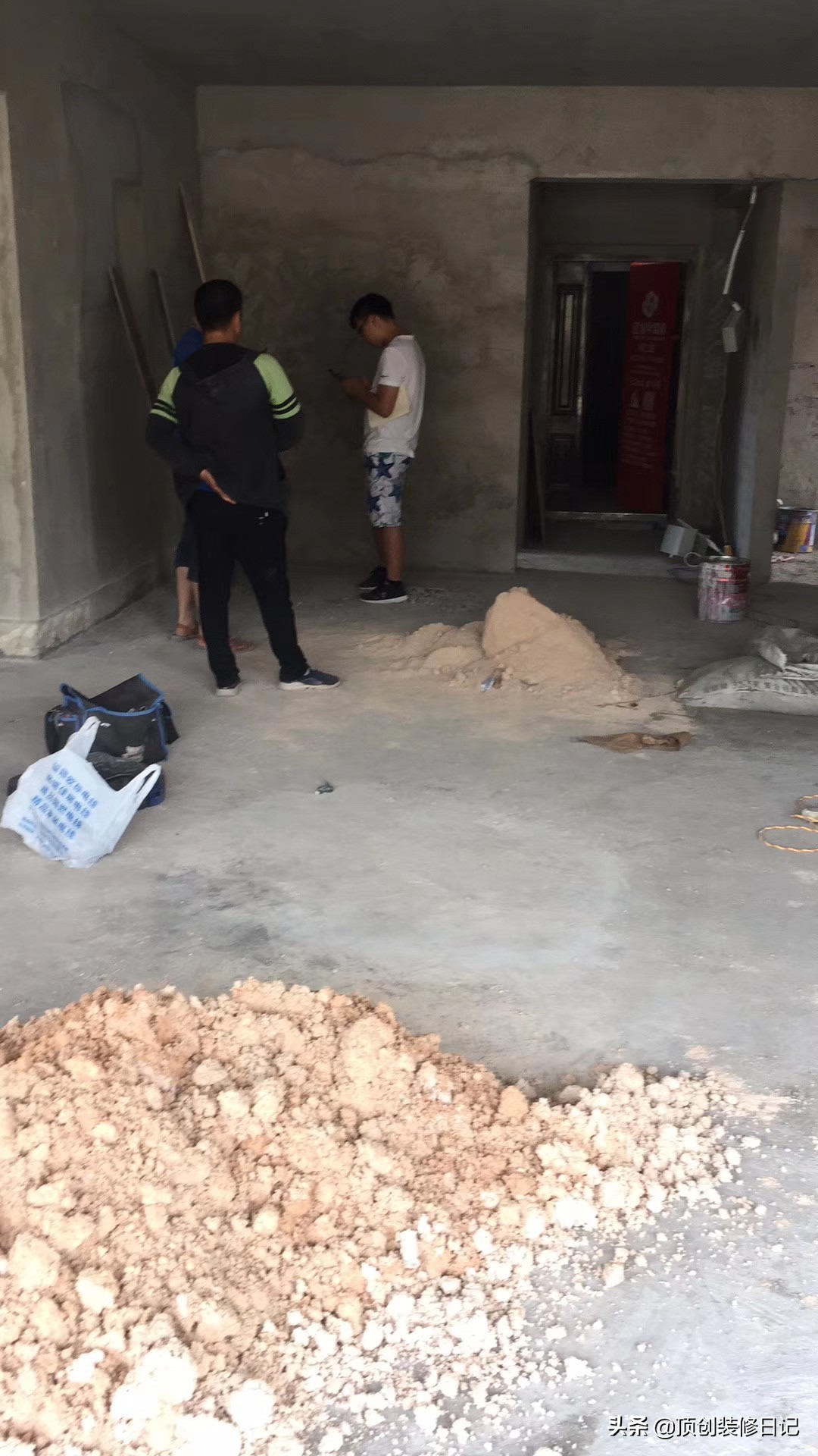 128平现代轻奢实景,128平轻奢风格效果图