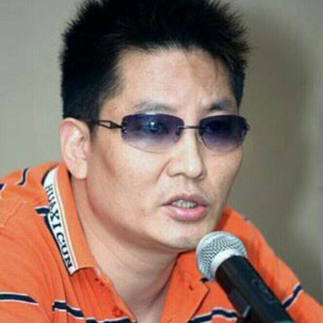 著名导演炮轰孙俪邓超：你们无病*吟呻**，太占用公共资源