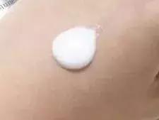 只要不停产会一直回购的化妆品,十大最不建议买的水乳