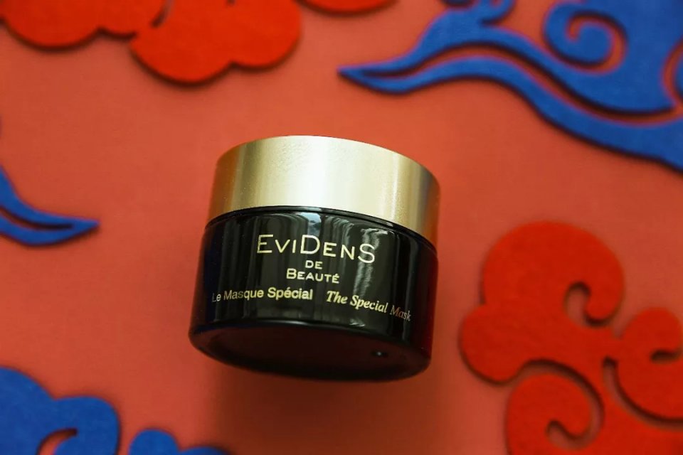 天气太干用什么护肤品,上班族熬夜护肤推荐