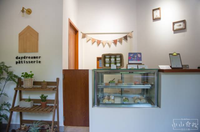 搜刮了中山六家当红的甜点店，不知哪家才是你的最爱？