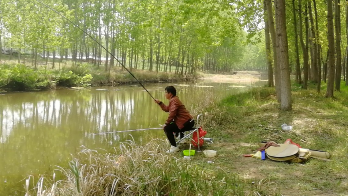 钓鱼子线如何加装防缠绕,钓鱼中子线缠绕技巧