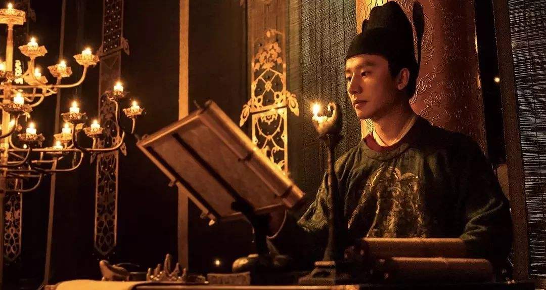 白居易茅屋为秋风所破歌,杜甫茅屋为秋风所破歌的主题