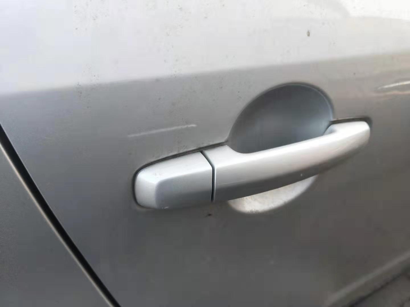 胖哥评测铃木雨燕1.3,胖哥试驾铃木雨燕的视频