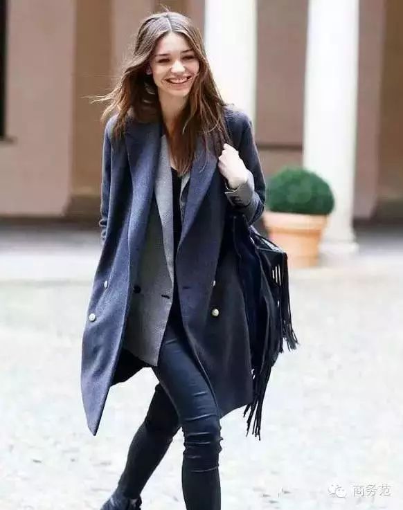 因为穿得太丑被淘汰,因为穿的好看而不被尊重