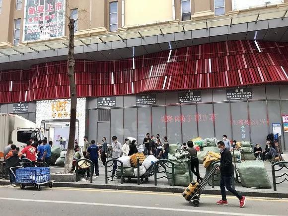 卖衣服生意不景气,卖服装生意惨淡