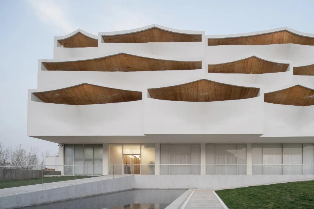 民宿是寻觅归属感最佳的地方,民宿的灵魂就是与民共宿