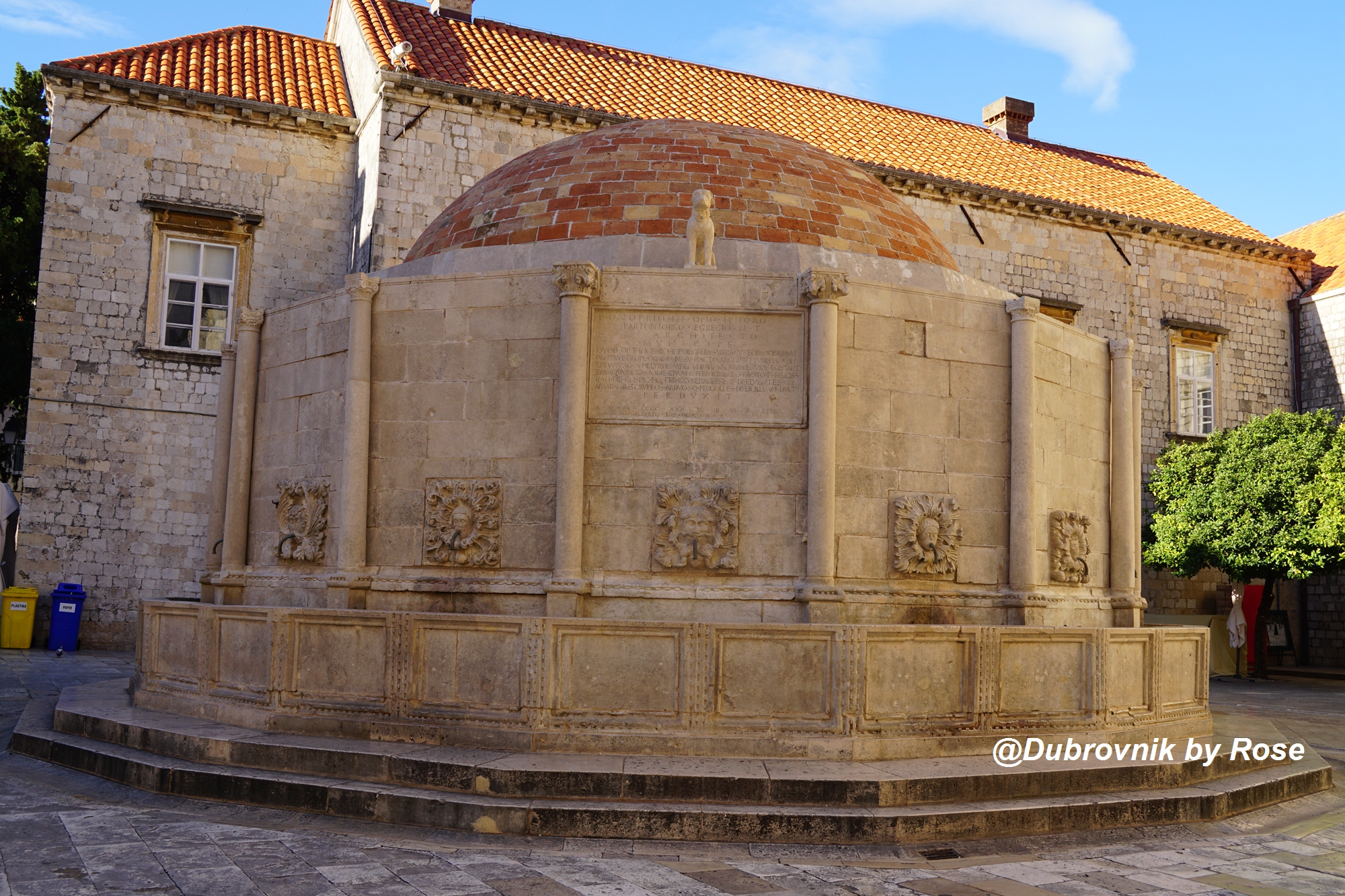 克罗地亚圣托里尼,克罗地亚和圣托里尼