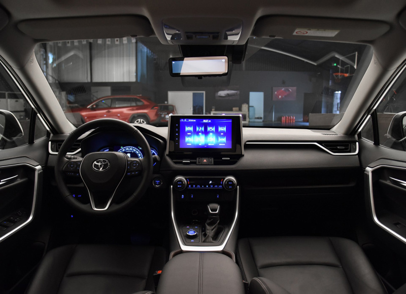 丰田新款车推荐10到13万车,丰田热卖的三款车