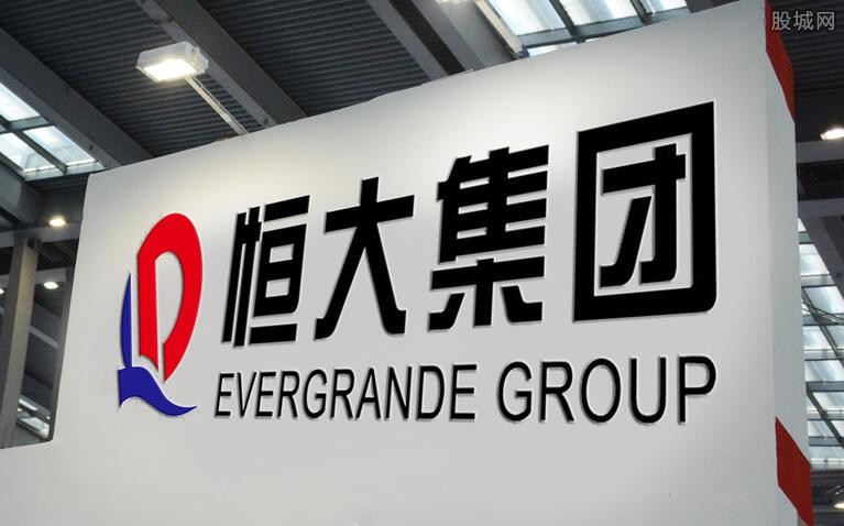 恒大负债许家印需要偿还吗,二万亿负债的恒大许家印如今状况