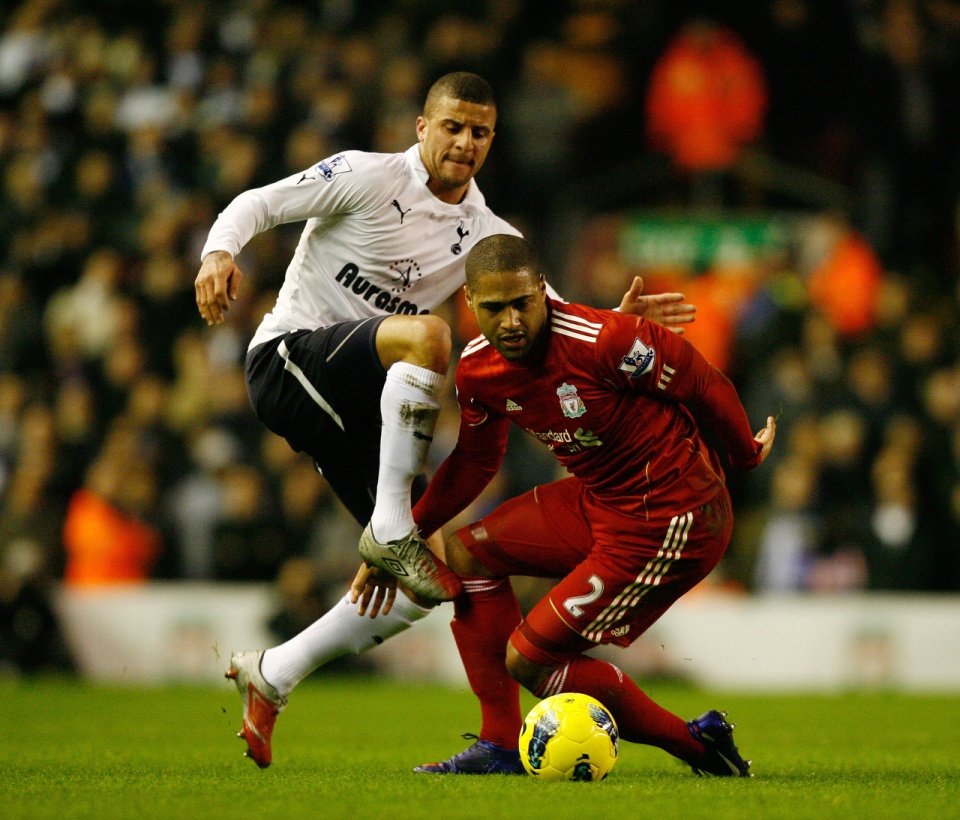 格伦约翰逊威廉,格伦约翰逊中后卫