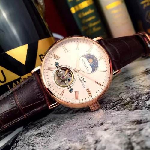 万国售后手表划痕修复,万国手表维修