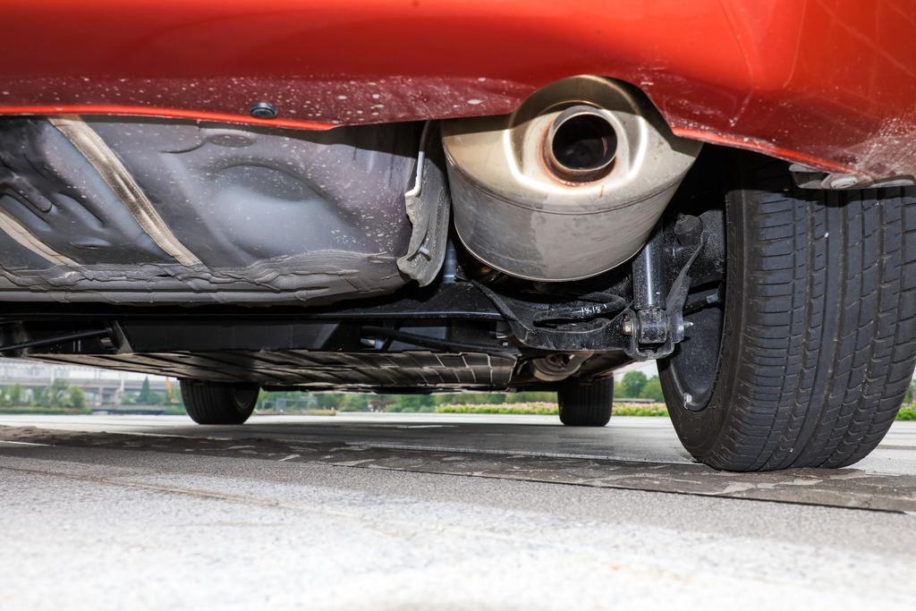 飞度1.5l发动机,全新飞度1.5自吸