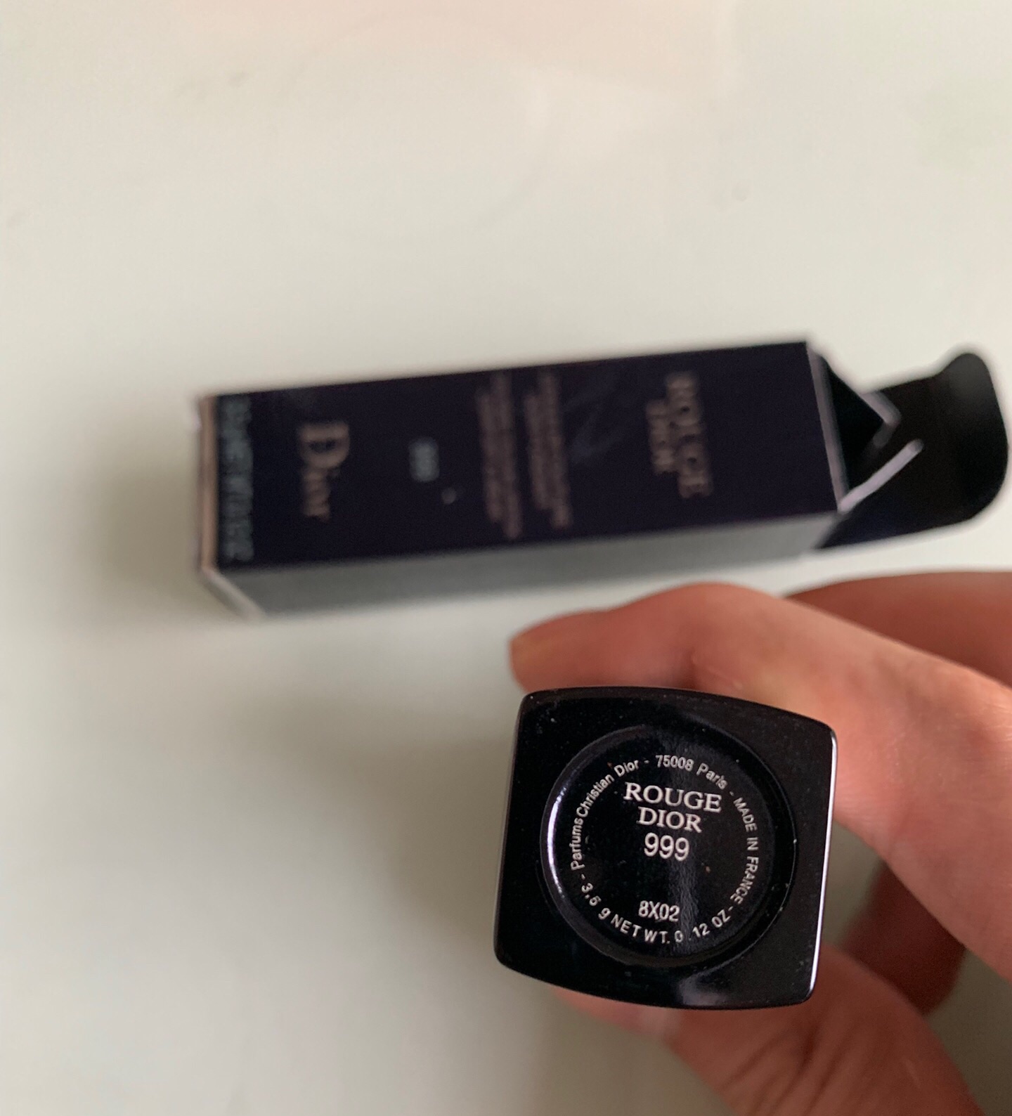 迪奥999哑光好用还是滋润好用,迪奥口红999哑光和滋润哪个好