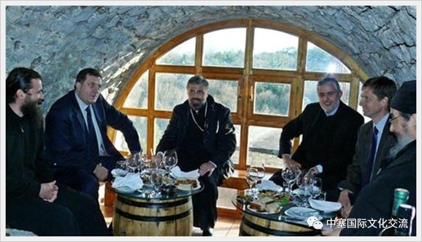 连巨星政要都亲睐的修道院葡萄酒庄你还不赶紧的｜尽在波黑福尔多