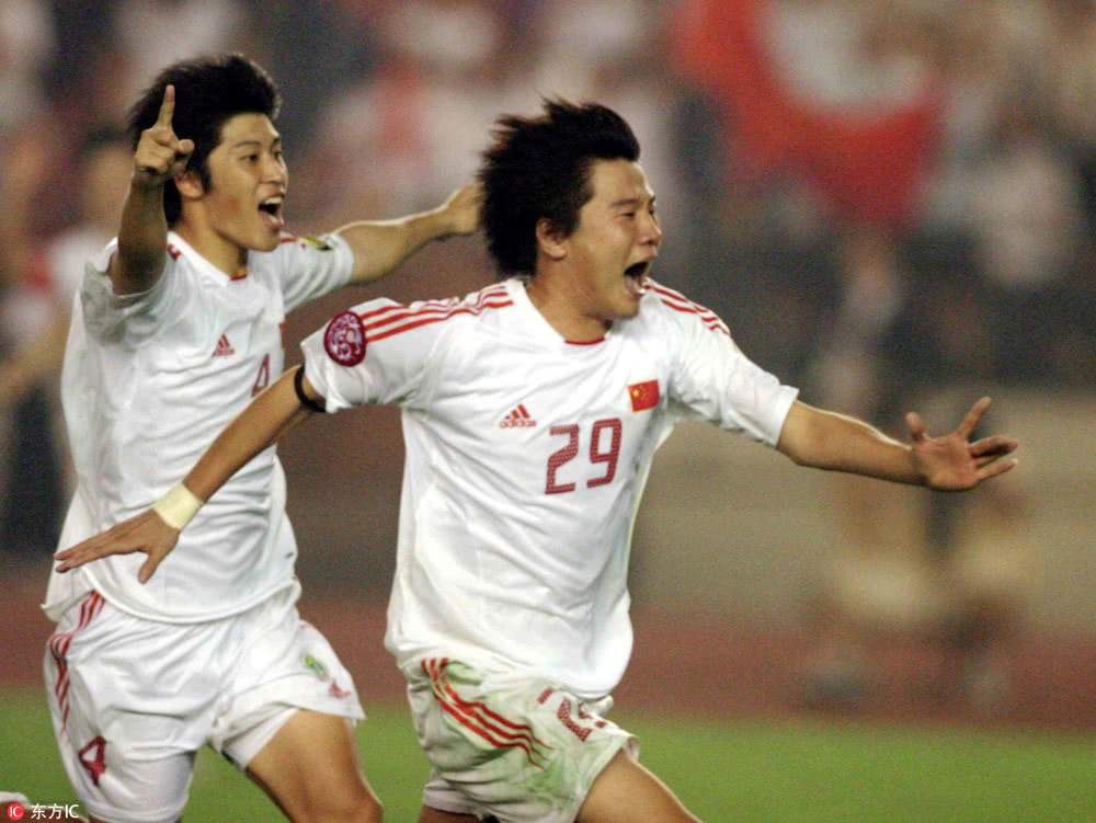 一个“笨蛋”的背影，回首04年阿里·哈恩执教国足的失败之路