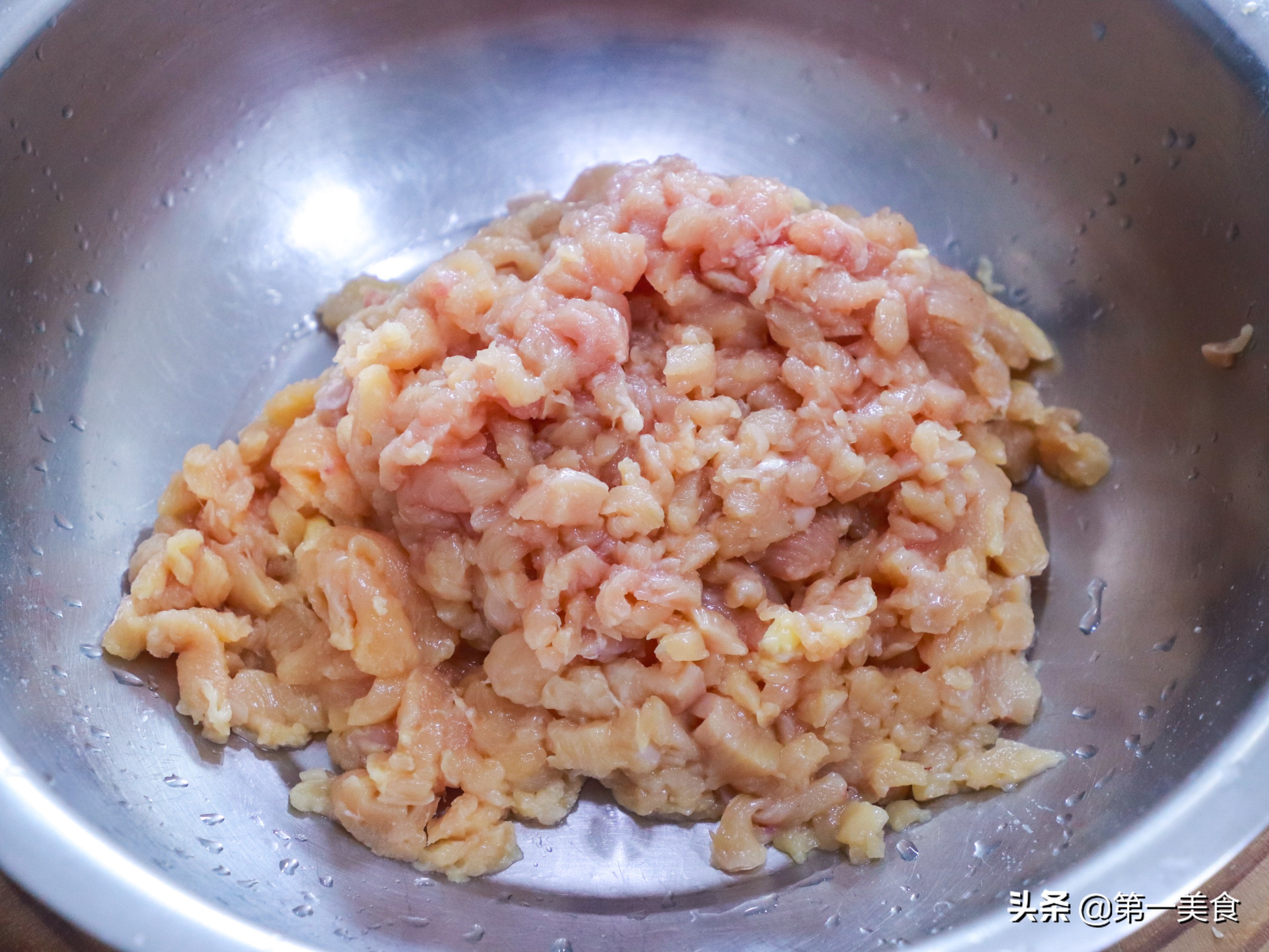 大厨教你做10斤广式香肠最佳配方,大厨教你做自制香肠